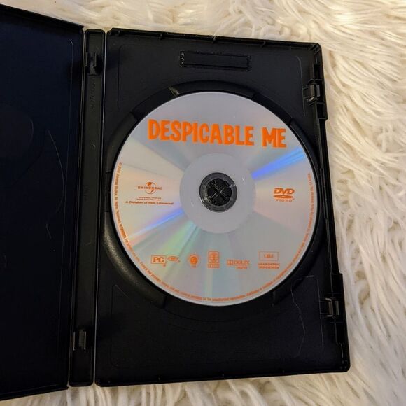 5/$25! Despicable Me movie DVD - Excellent Condition - Picture 2 of 4